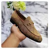 2022 Sapatos femininos vestidos lisos moda couro de vaca fivela de metal escritório festa sapatos de casamento mulher homem couro casual mulas Princetown estampado trample preguiçoso mocassins tamanho 35-46