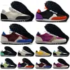 Top Quality Mens shoes Off MCA Type Chaussures Skate Outdoor Shadow pour femmes Tous Squelette Noir Baskets Soik Sports