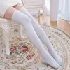 Siyah ve Beyaz Lolita Kadınlar Şekilli Çizgili Çorap Seksi Uyluk Yüksek Uzun Çoraplar Kızlar için Sevimli Diz Üzerinde 211204