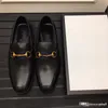 A1 New Business Men Oxfords Shoes Officeウェディングメンズレザーシューズメンズドレスシューズ大規模ワニパターン33