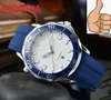 Noir Bleu Gris Caoutchouc Silicone Quartz Chronomètre Montres 42mm Grande Date Président Populaire classique haut de gamme Hommes Militaire Étanche 190T