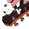 Çok fonksiyonlu pinces gitar dize kesici sarıcı ve köprü pin pense çektirme çoğu gitar onarım gadget araçları sığacak şekilde tasarlanmış