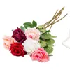 زهور الزهور الزهور أكاليل 8pcs مزيفة واحدة الجذعية ترطيب الورود 24 "طول اللمسة الحقيقية الورود لحفل الزفاف المركزية