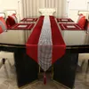 Tavolo in stile europeo Runner Flanella Diamante Nero Silver Silver Strass Copertura del cuscino per la decorazione della festa della casa 210708