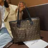 Premium Purse Stor väska Kvinnors Nya Modeversion Stor kapacitet Kanfas Mångsidig Shopping Handväskor