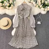 Spring Fashion French Vestidos Female Sweet Wood Ears Stand Collar Slim Midi Pleated Floral Platycodon Dress C417 210506