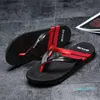 Mäns Slipper Storlek Rund Toe Platform Flat med hushållshus Inomhus Slipmän Sandaler Sommar Flip Flops Slippers 2021