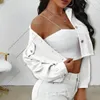 Vestes pour femmes 2022 Fashion Charming Women Denim INS Test Lady Turn-Down Collar Single-breasted Back Split Design Glands Manteaux