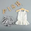 Kinderkleding Sets Merk Casual kleding Meisjes Katoen Wit Lek T-shirt + Shiny Shorts 210515