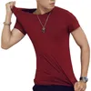 MENS TEES Summer T-shirts Kläder Solid Color Mens T-shirt Kort ärm V-ringning Tät montering Polos grossist