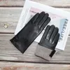 5本の指の手袋Bickmods女性黒純正レザーボタンスタイルファッション2タイプ冬と秋のミトンの中で暖かく保つ