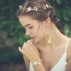 Prosta Kwiatowa Ślubna Pałąk Kobiety Winorośli Ręcznie Wired Leaf Headpiece Prom Włosy Akcesoria Biżuteria