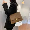 trending crossbody bags.