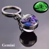 Lysande Keychain Glöd i mörkret 12 Zodiac Sign Sphere Ball Crystal Key Rings Scorpio Leo Gemini Constellation Födelsedaggåva