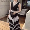 Boho Summer Dresses for Woman V-neck Black Lace Maxi Vestido Sleeveless Runway Party Elegant Long Female 210603