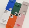 Designer mode telefonfodral för iPhone 15 Pro Max 13 12 mini 11 14 plus lyxigt bakslagsfallsskydd Coque Shell