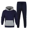 2020 Tuta da uomo Moda Abbigliamento sportivo da uomo Colore Splice Felpa con cappuccio Vetement Homme Jogging Homme Tuta Felpa con cappuccio in 2 pezzi Y0831