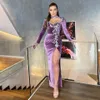 2021 Długie rękawy Aksamitna Syrenka Suknia Wieczorowa Wysoka Neck Koronki Aplikacje Slit Side Kobiety Formalne Prom Suknie Vestidos de Gala