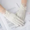 2020 sommer Frauen UV Sonnencreme Kurze Sonne Weibliche Handschuhe Mode Eis Seide Spitze Fahren Von Dünnen Touchscreen Sexy Dame handschuhe Y0827