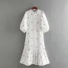 2020 mulheres vintage lanterna manga flor bordado midi shirtdress feminino bainha pregas vestidos chique casual vestidos soltos ds3436 y0726