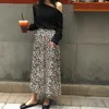 Qooth Summer Autumn Women Long Leopard Skirt Elastic Waist Chiffon Pleated Skirts Casual Maxi Beach Printed Skirt DF650 210721