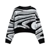 Woman Pullover Casual Knit Crop Sweater Winter Vintage Print Long Sleeve Loose Short Jumpers Ladies O-neck Knitwear Tops 210417