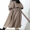 Kvinnors dike rockar kvinnors temperament vindrock jacka kvinnlig medellängd 2022 vårkoreansk version av den eleganta över knäet