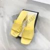 2021 Jelly tofflor Paris Candy Colored Middle Heel Women Designer Skor Square Toe Gummi Shoe Og Sommar Inomhus Flat Slipper Flip Flops Sandal med Box Dustbag