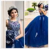 2022 Lyxiga pärlstavskristaller Lace Quinceanera klänningar Crew Backless Royal Blue Tulle Ball Gown Evening Party Sweet 16 Prom Dress Q68