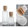 曇りガラス瓶クリームボトルラウンド化粧品ジャーハンドフェイスローションポンプボトルと木の穀物キャップSN5647