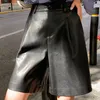 Mode d'été short noir short en cuir PU femmes mince jambe large lâche vêtements à la mode all-amtch 16F1030 210510
