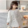 Printemps adolescents fille robe Lady Style manches longues bouffantes perle princesse vêtements pour enfants E436 210610