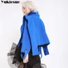 Осенний зимний дизайнер стиль ретро силуэт свободно драпируя большие плечо длинные стримеры ветровка короткое пальто женское 210608