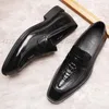 İlkbahar / Sonbahar Erkek Hakiki Deri Oxford Ayakkabı Slip-On Elbise Ayakkabı Erkekler Için Siyah Haki İş Ofis Düğün Flats Ayakkabı