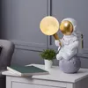 Nordyckie lampy stołowe astronauta kreatywne lampa dekoracyjna Postmodern Minimalistyczna sypialnia sypialnia dziecięce światła pokoju dziecięce