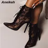 aneikeh成熟したメッシュの女性ブーツ花のレースアップ薄いハイヒールの足首が先に尖ったパーティーの結婚式の靴黒のサイズ35-40 210911