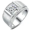 男性D色Vvs1ブリリアント永遠に堅い14KホワイトゴールドAU585メンズの1番目の丸いダイヤモンドの結婚指輪