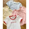 Sydkorea Chic Summer Round Neck Pullover Fram och Back Broderi Letters Slim Fit Short Sleeve T-shirt 210529