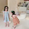아이들의 아기 소녀 코튼 린넨 자수 드레스 여름 의류 사랑스러운 비행 슬리브 레이스 러프 sundress causal outfit 210529