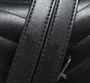 Bolso de hombro LOULOU de diseñador Matelasse Piel de becerro YCuero con costuras acolchadas y forro de grosgrain Mensaje de gran capacidad