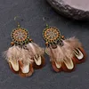 Vintage femmes marron naturel plume boucle d'oreille creux alliage strass boucles d'oreilles bohême bois perle pendentif gland bijoux