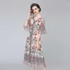 Högkvalitativ Sommar Mode Elegant Kvinnor Vintage V-Neck Flare Sleeve Print Chiffon Dress Vestidos 210531