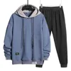 Män Sweatshirts Sets 2 styck Långärmad Sportkläder Pullover Hoodies + Byxor Tracksuit Outfits Man Casual Jogger Sweat Suits G1217