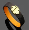 2020 Новая мода L Кожаные браслеты для мужчин Женщина дизайнеры браслет кожаный цветочный узор браслет жемчуга украшения
