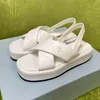 100% läder designer lyx s senaste sommar kvinnors sandal damer outwear casual tjockt platt runda huvud 2021 storlek 35-41