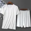 Mäns uppsättningar Kortärmad Shorts Pyjamas Sommaris Silk SleepWear Threaded Seamless Short-Sleeved T-shirt Man Casual Hem Kläder 210901