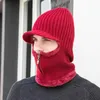 Cappello invernale caldo in lana unisex Sciarpa lavorata a maglia morbida Set berretti Berretti in maglia traspirante Maschere da ciclismo