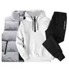 Erkekler Kıyafet Seti Moda Jogger Spor Suits Hoodies + Pantolon + Yelek Casual Eşofman Ter Suit 3 adet Kış Ceket 211109