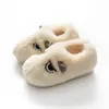 Pantofole da donna invernali calde con plateau pelose in peluche alla caviglia femminili causali occhi innocenti