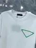 2022SS tidig vår Ny högkvalitativ bomullstryckt T-shirt Rund halsstygn Pullover Kort ärmstorlek: M ~ XXXL Färg: Svart och vit G342
